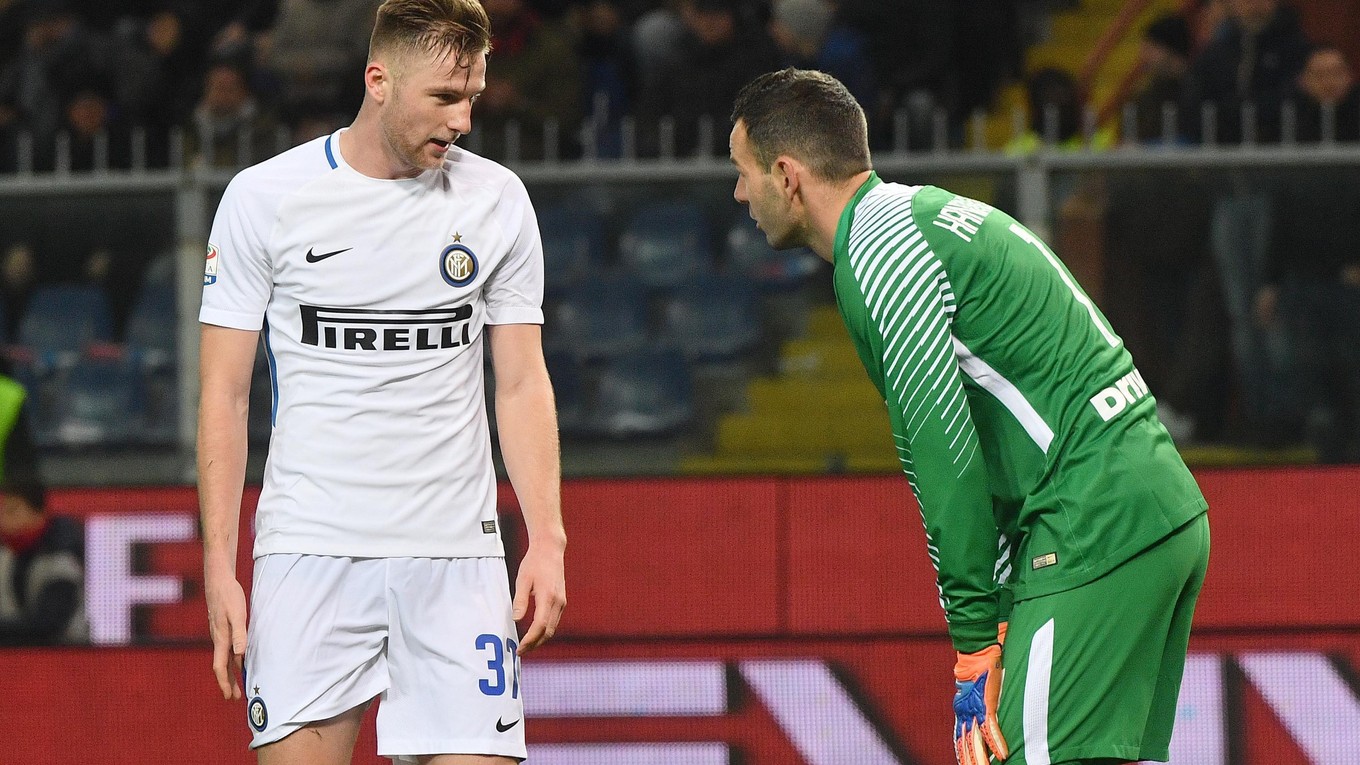 Inter Miláno v zostave aj s Milanom Škriniarom (vľavo) nestačil na Janov.