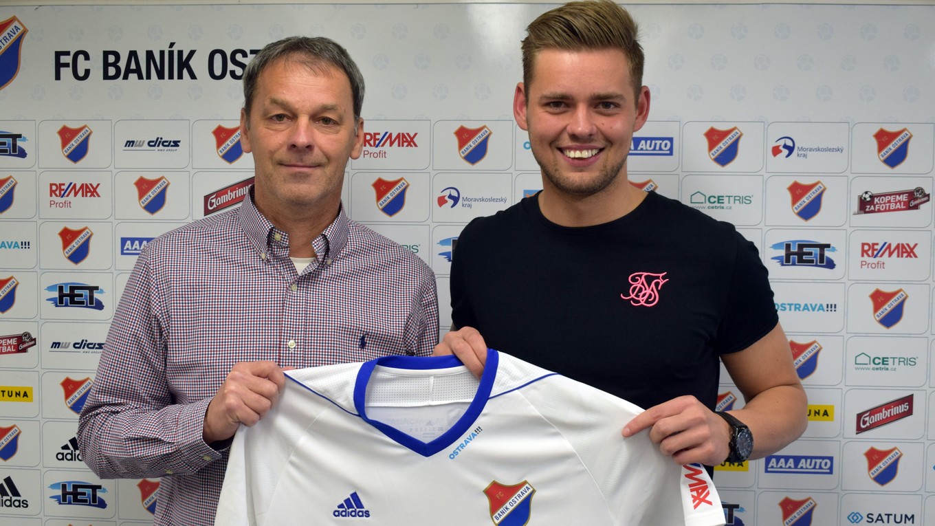 Viktor Budinský (vpravo).