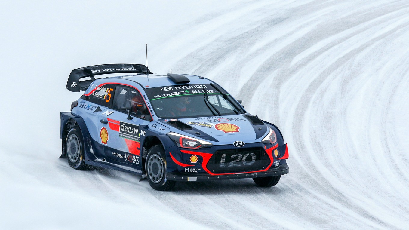 Thierry Neuville a Nicolas Gilsoul na trati Rely Švédska v Hyundai I20 C.