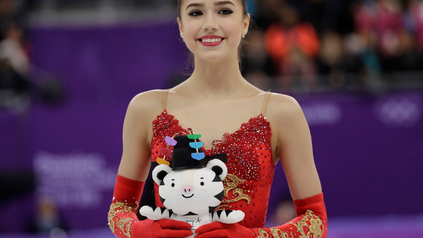 Ruská krasokorčuliarka Alina Zagitovová získala na ZOH 2018 v Pjongčangu zlatú medailu v súťaži sólistiek.