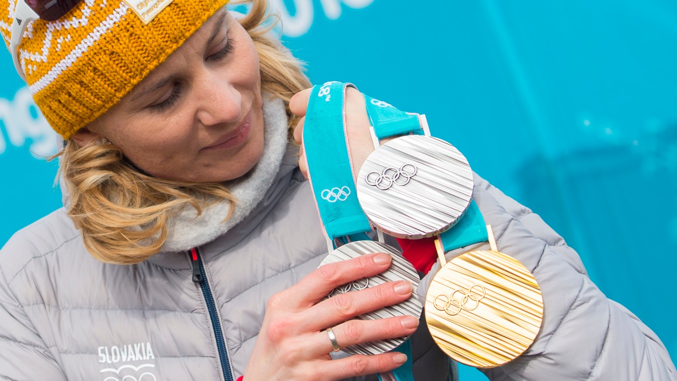Anastasia Kuzminová nám počas olympiády ako jediná priniesla medailová radosť. Zaslúži si vôbec Slovensko takú športovkyňu?