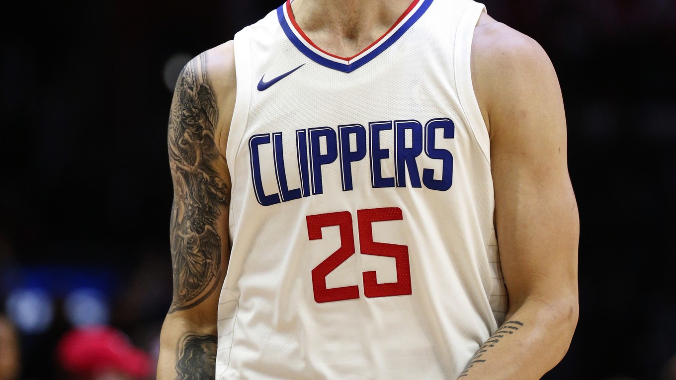 Austin Rivers 33,5 sekundy pred koncom dosiahol rozhodujúcu trojku.