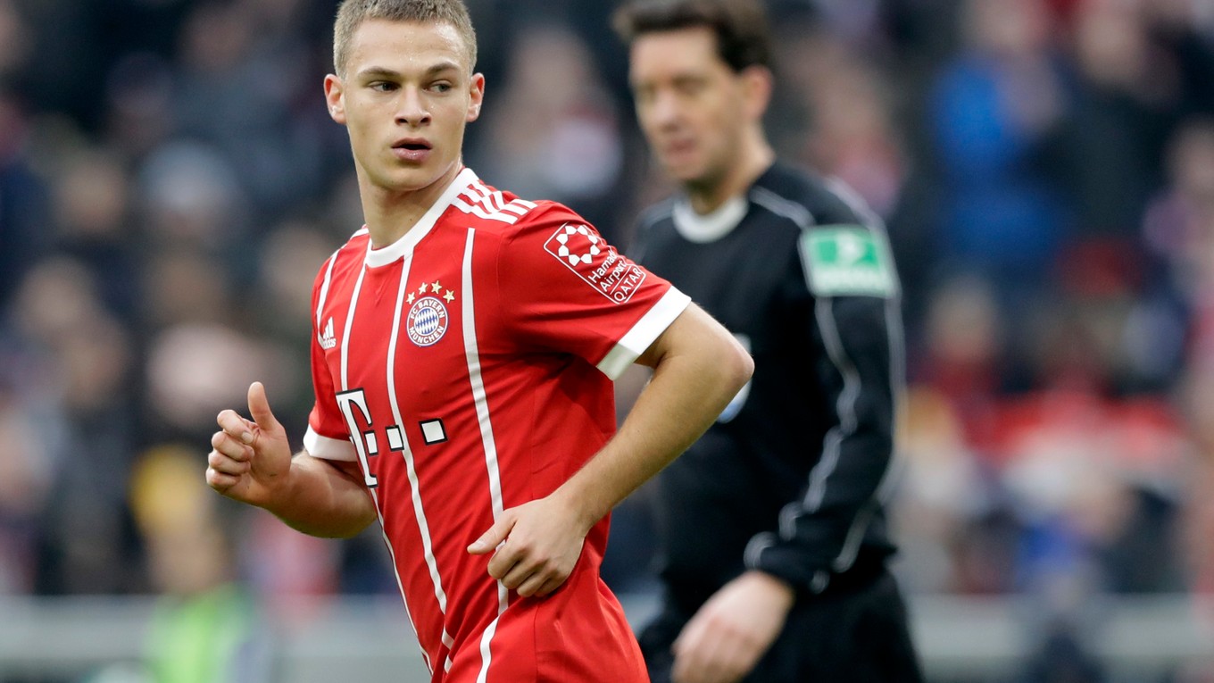 Nemecký futbalista Joshua Kimmich ostáva najbližšie roky v Bayerne Mníchov.