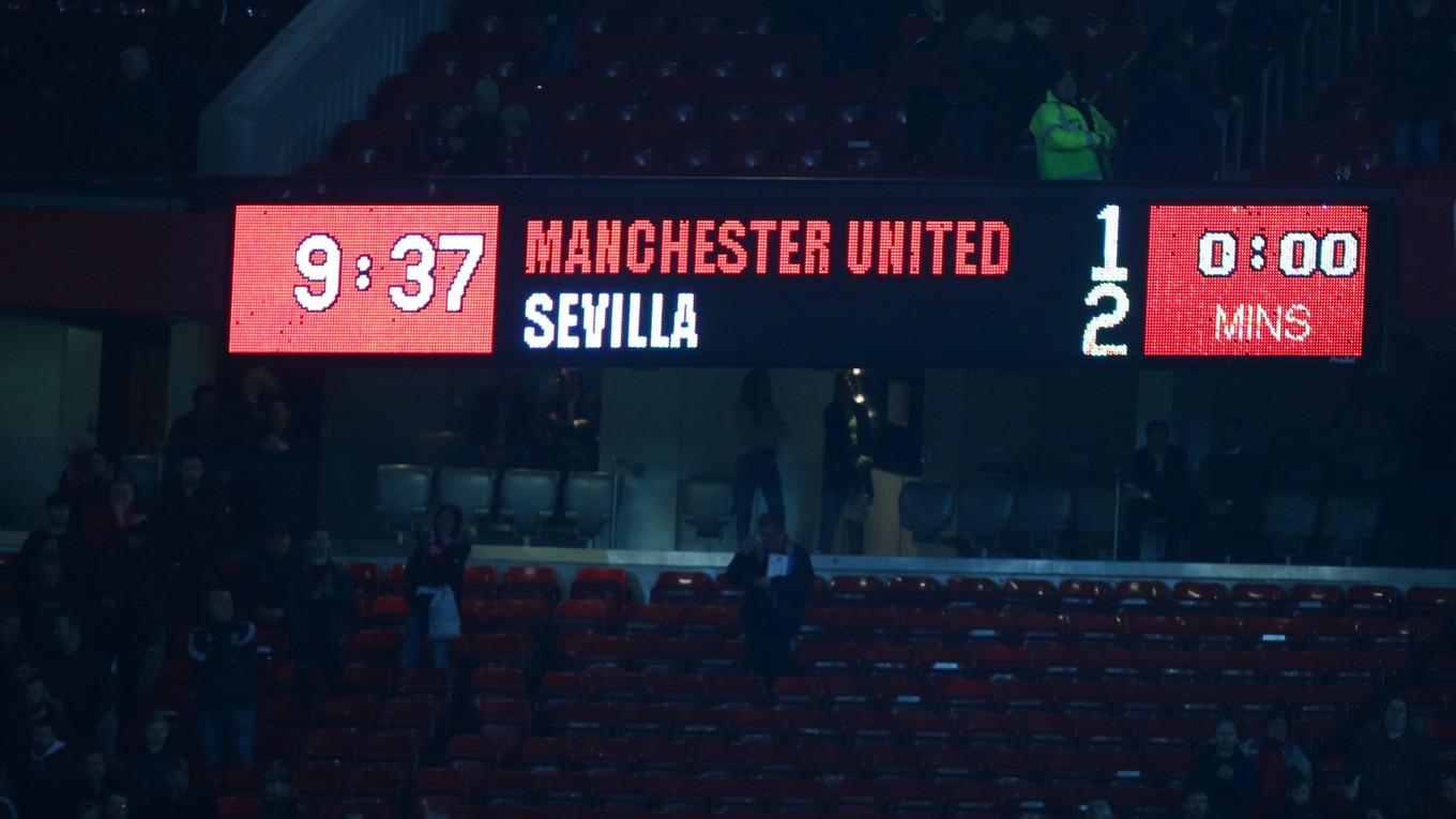 Sevilla porazila Manchester United 2:1.