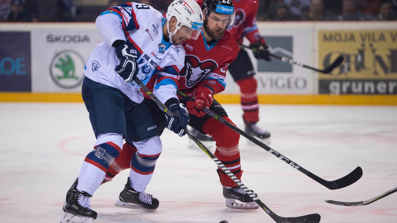 Sprava Matej Češík (Banská Bystrica) a Judd Blackwater (Nitra).