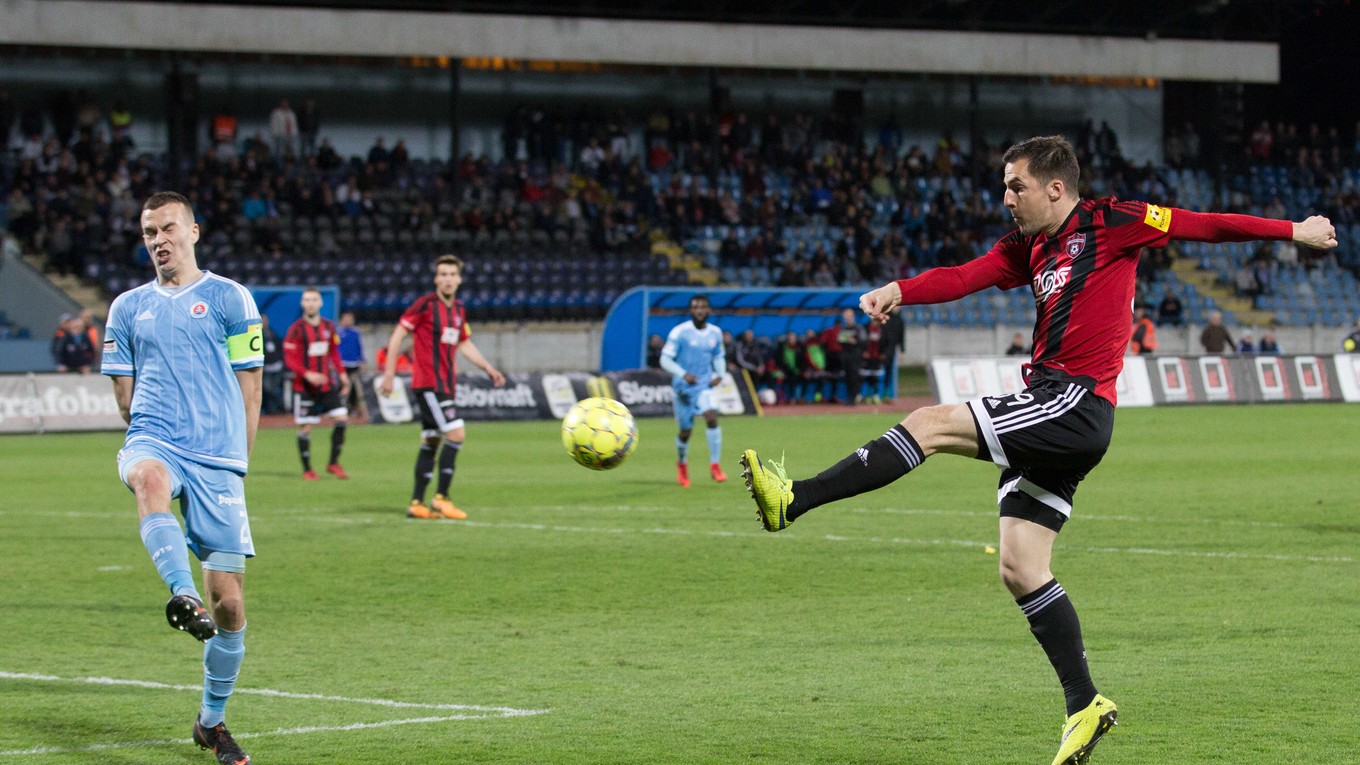Futbalisti Trnavy vedú tabuľku Fortuna ligy.