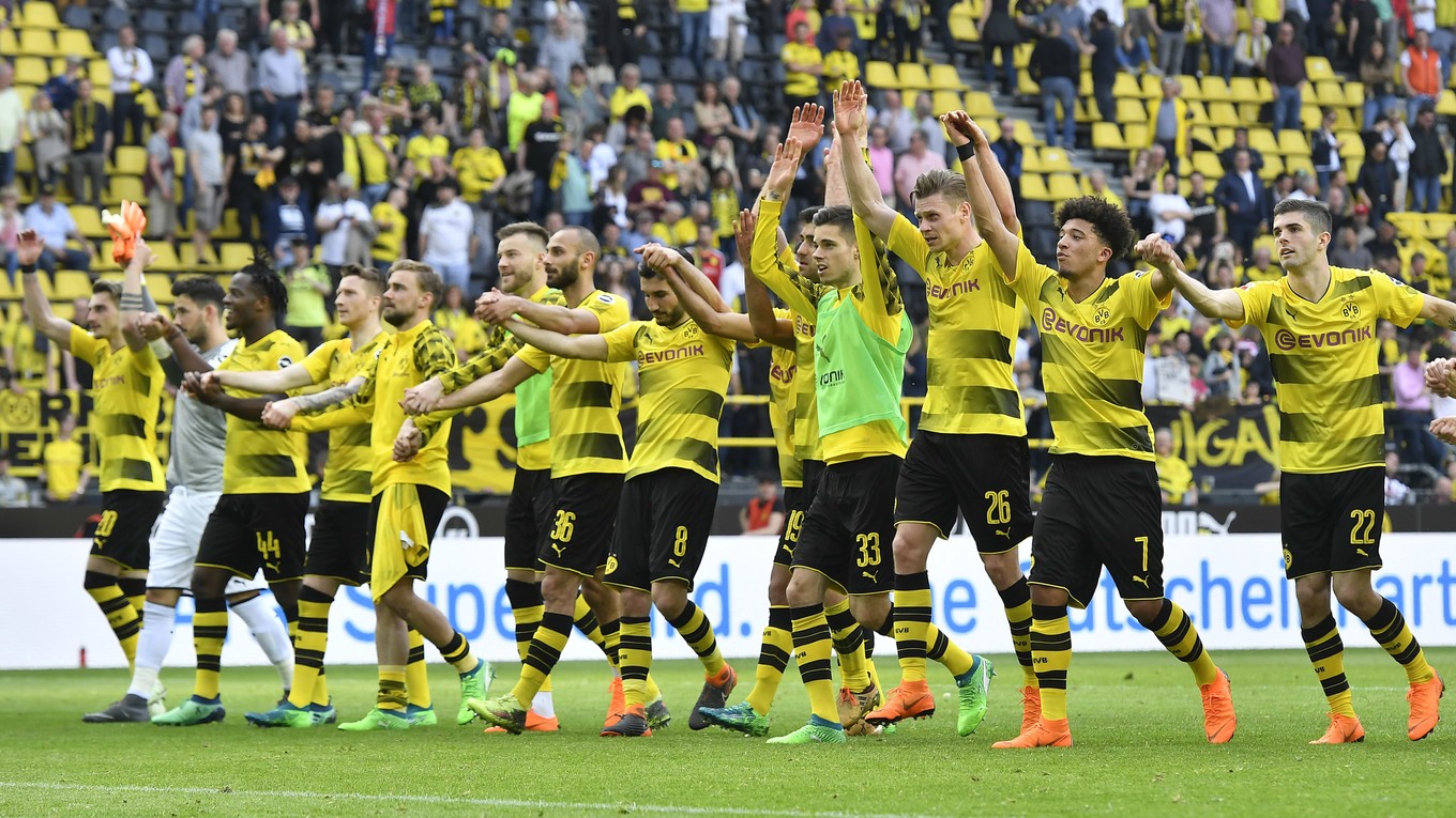 Hráči Borussie Dortmund zvíťazili nad Stuttgartom 3:0.