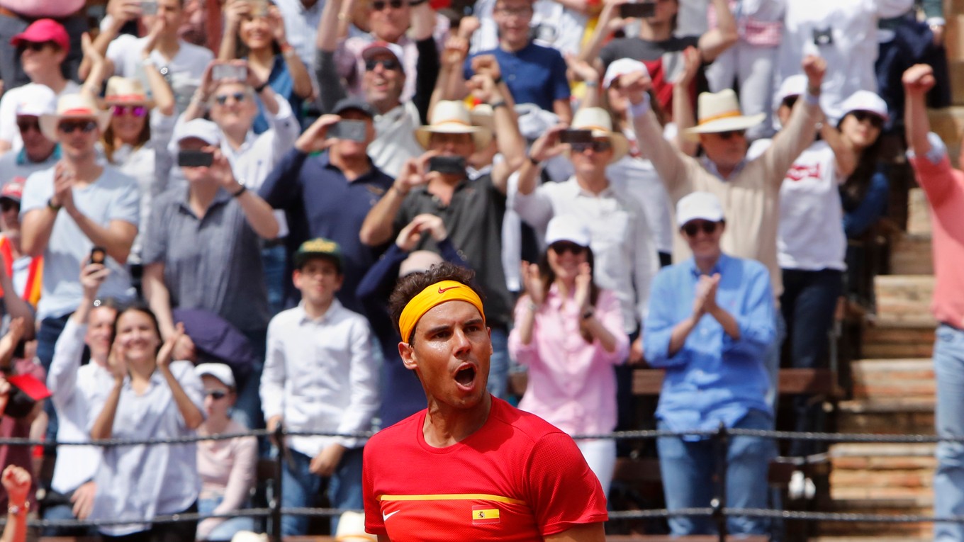 Rafael Nadal vyhra oba svoje zápasy v drese Španielska.