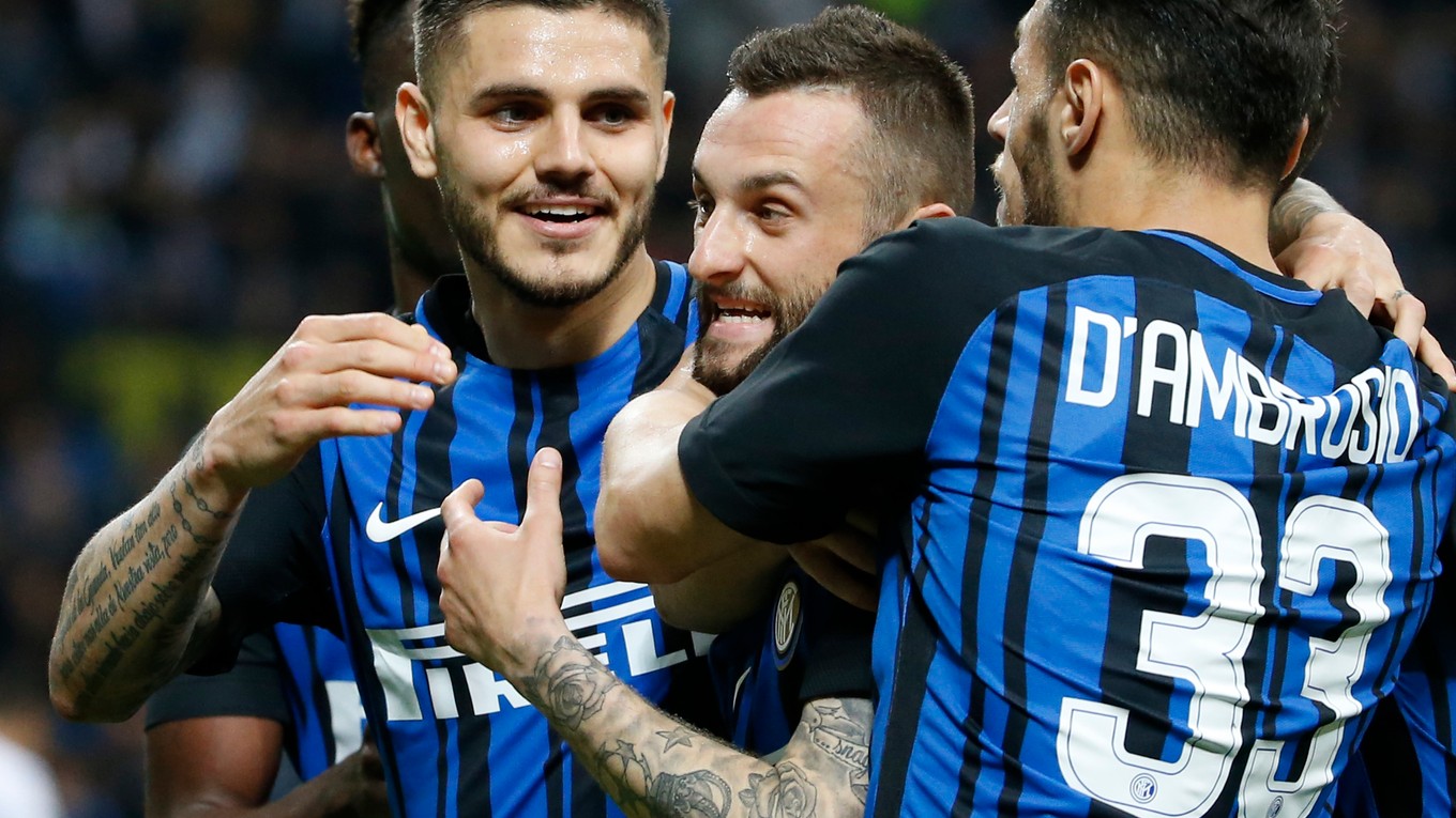Futbalisti Interu Miláno sa radovali z triumfu nad Cagliari.