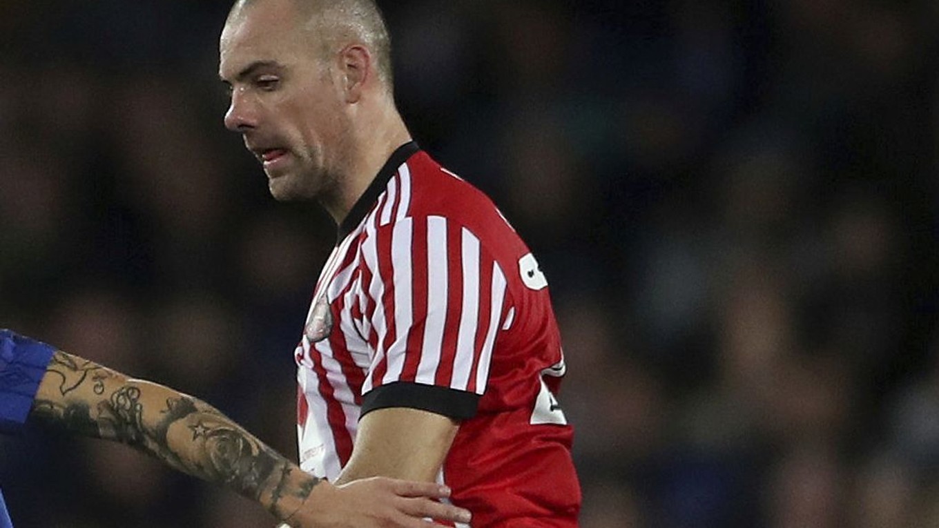 Darron Gibson