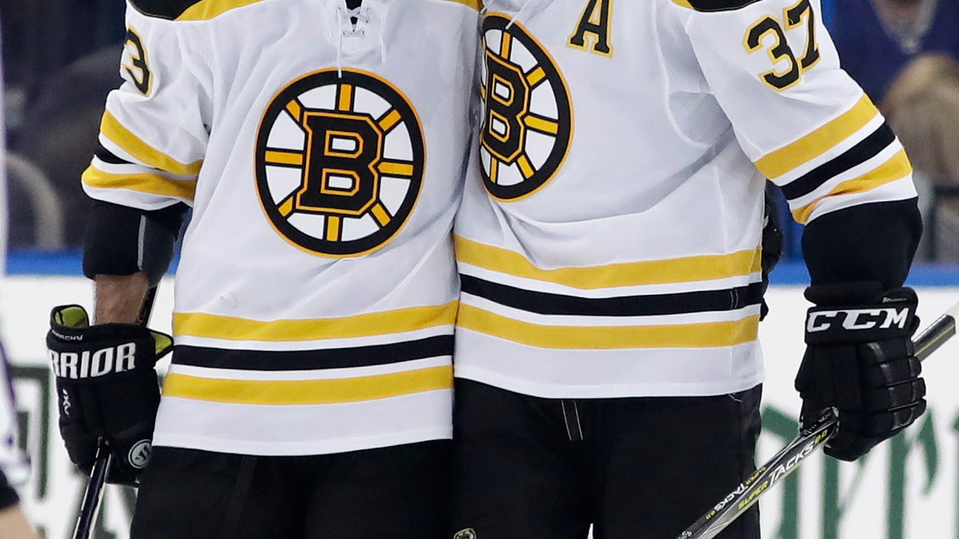 Hokejisti Bostonu Bruins triumfovali na ľade Tampy Bay.