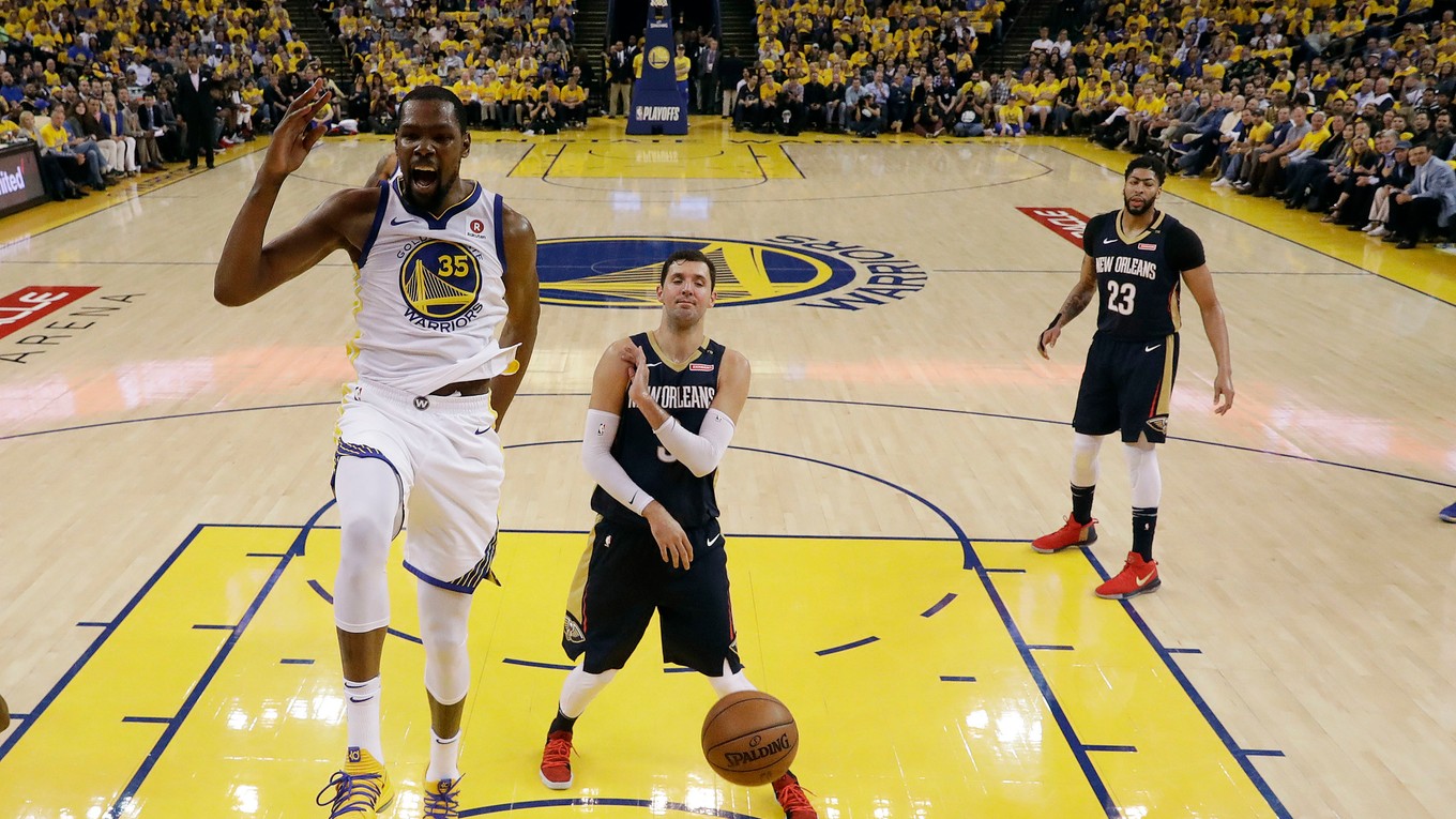 Basketbalisti Golden State postúpili do konferenčného finále.