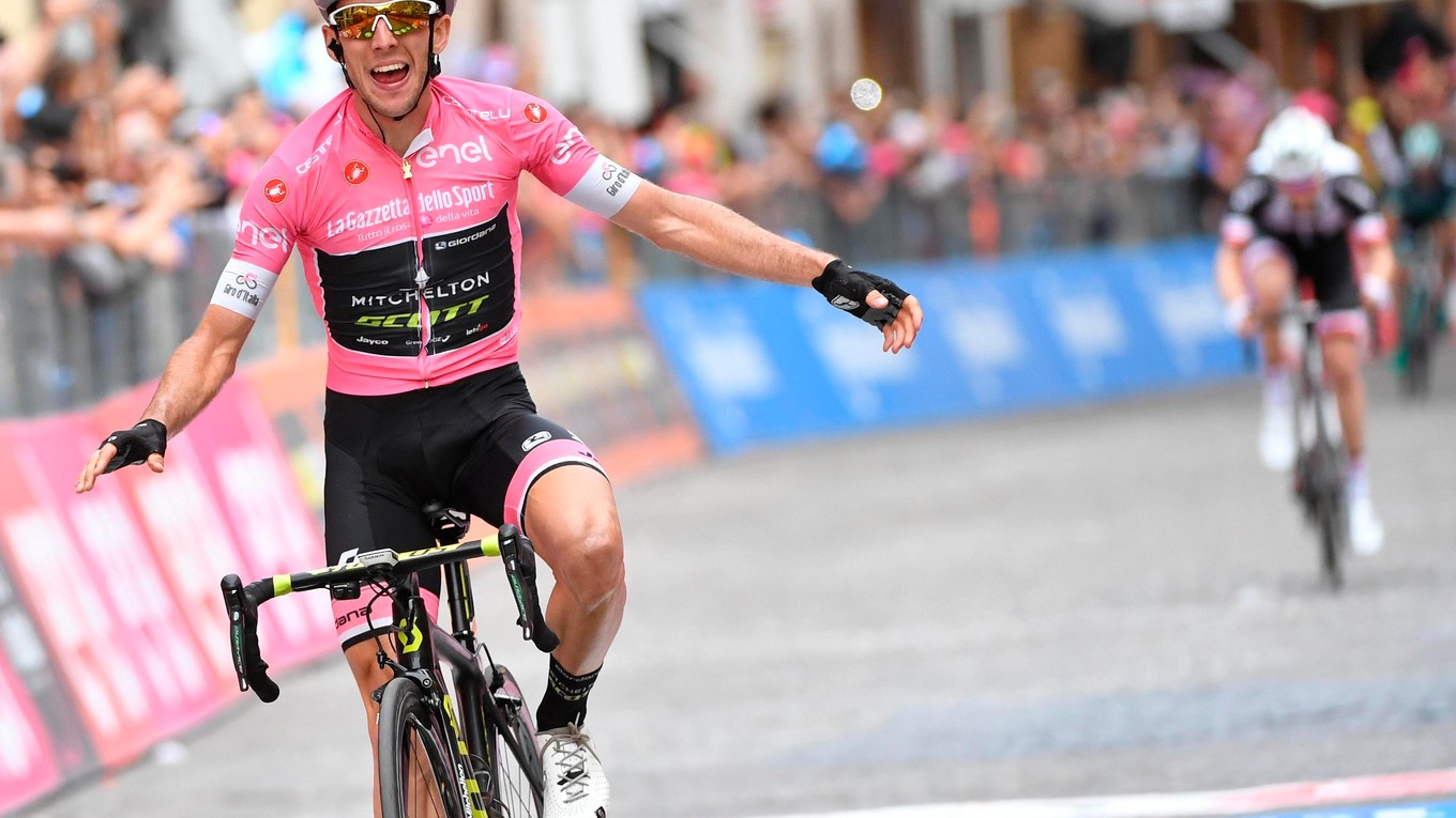 Simon Yates sa raduje z víťazstva.