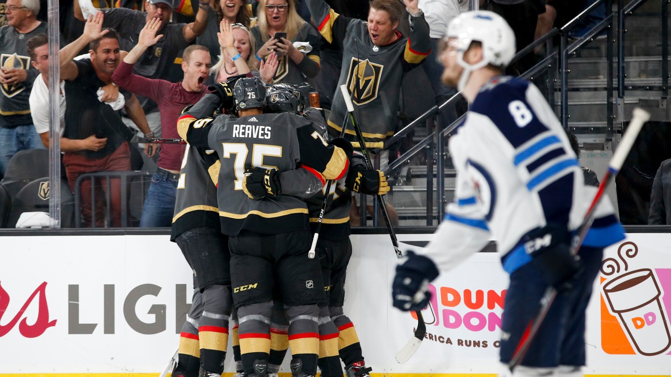 Hokejisti Vegas Golden Knights zvíťazili nad Winnipegom a získali postupový mečbal.