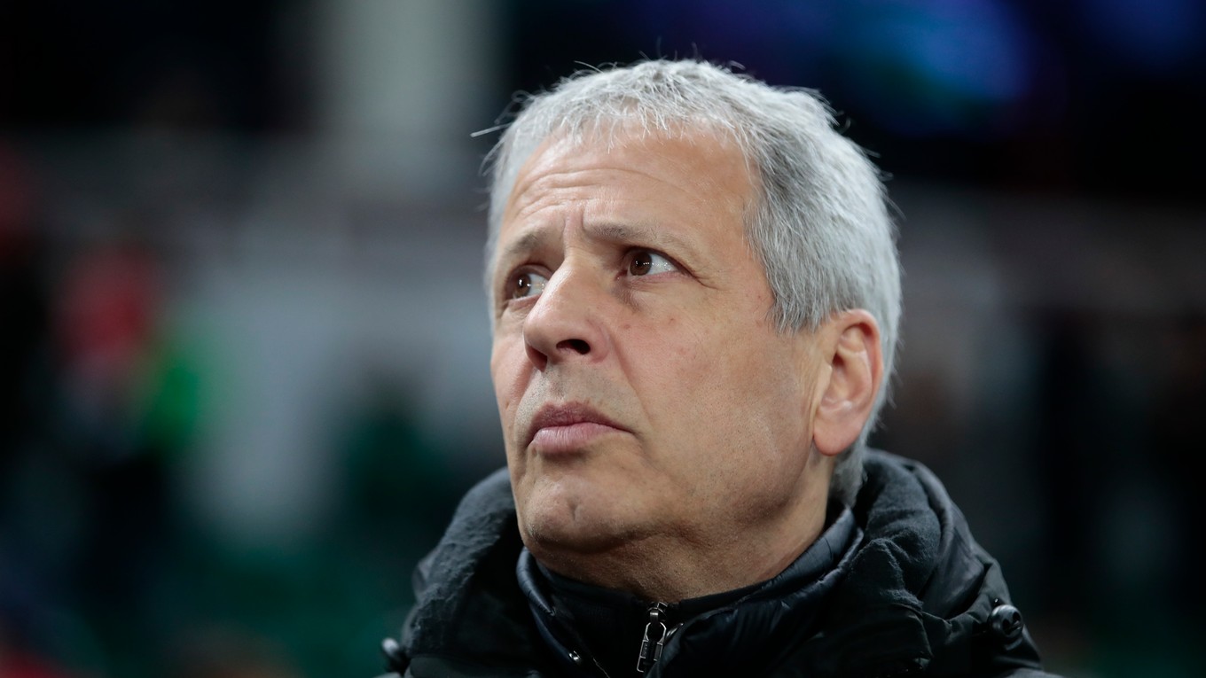 Švajčiar Lucien Favre sa stal novým trénerom nemeckého futbalového bundesligistu Borussia Dortmund.