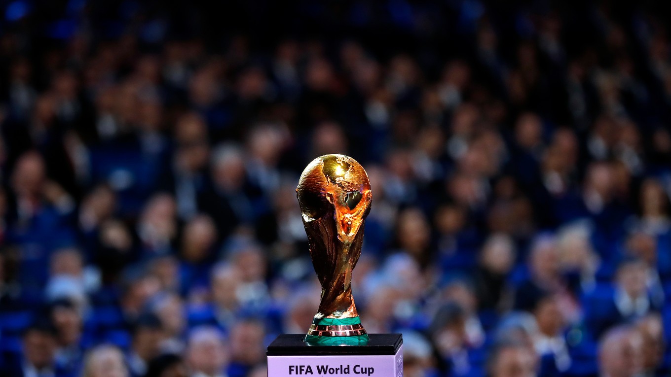 Trofej pre víťaza majstrovstiev sveta vo futbale, ilustračná snímka.