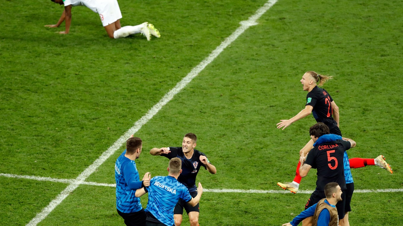 Chorvátsko oslavuje postup do finále MS vo futbale 2018.