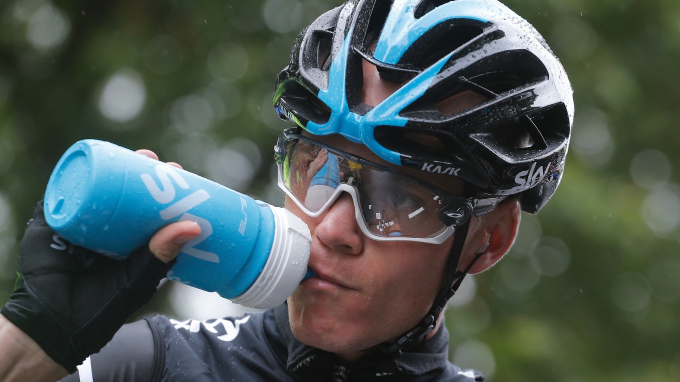 Profesionálni cyklisti vypijú denne aj 10 litrov tekutín.