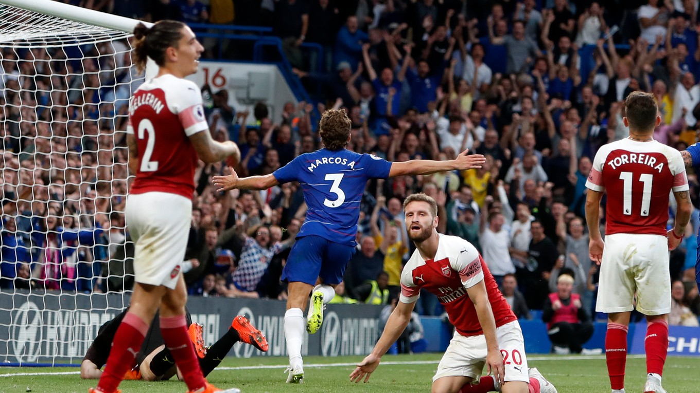 Marcos Alonso sa raduje zo svojho gólu v zápase Chelsea - Arsenal.