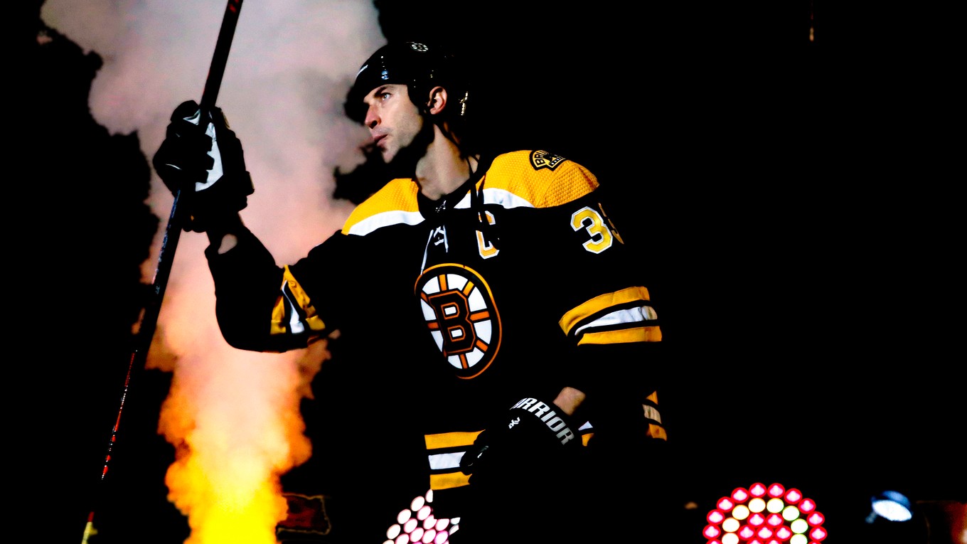 Zdeno Chára, kapitán Boston Bruins.
