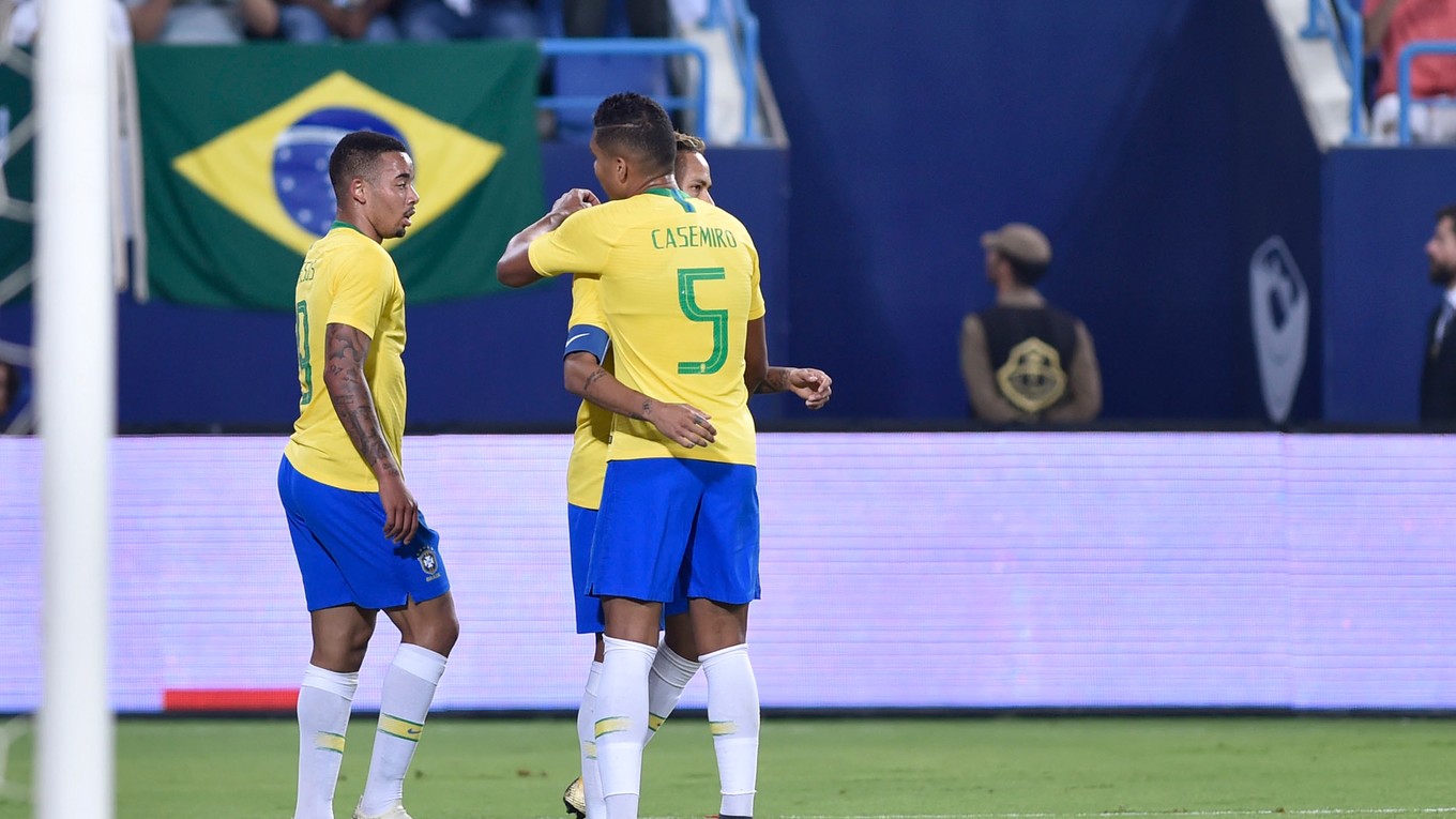 Brazília uspela na trávniku Saudskej Arábie.