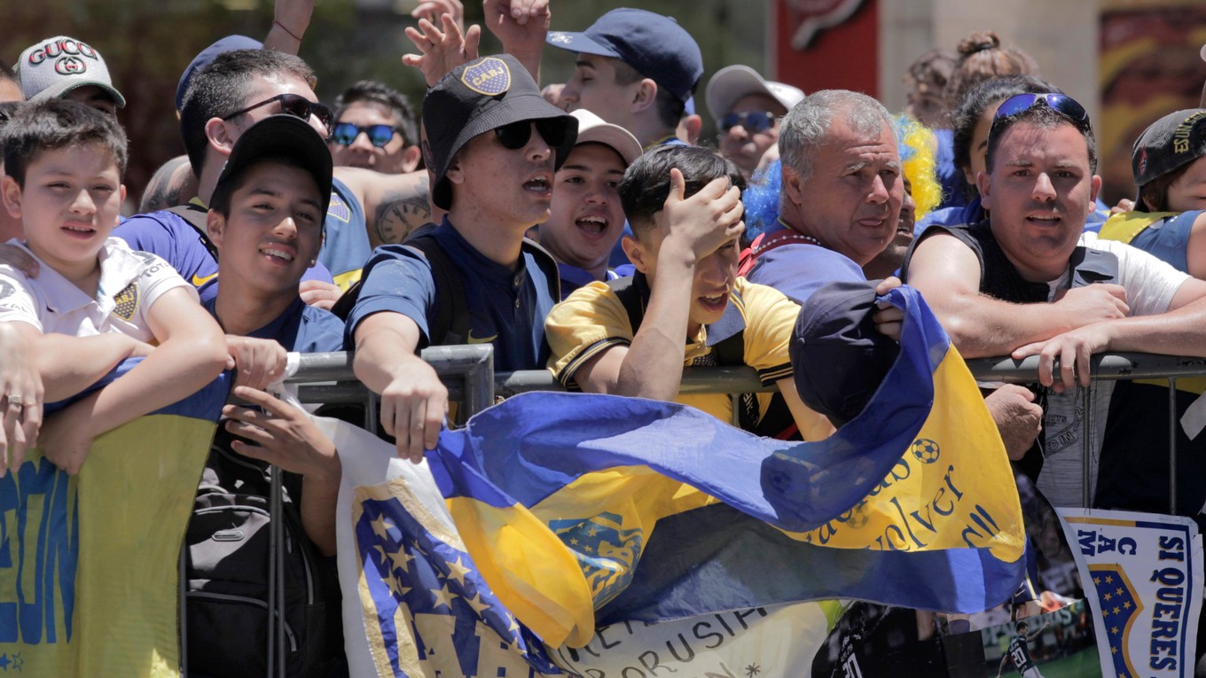 Fanúšikovia argentínskeho klubu Boca Juniors.