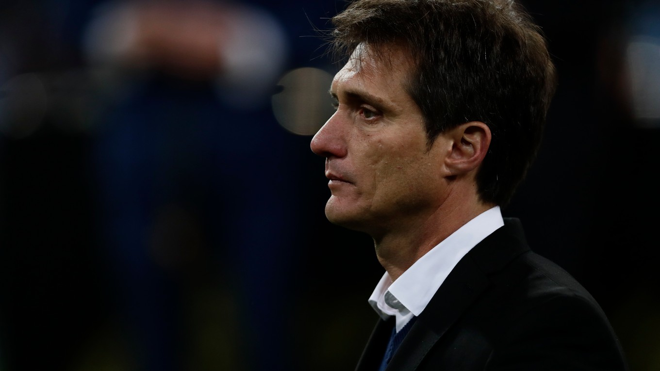 Guillermo Barros Schelotto už nie je trénerom Bocy Juniors.