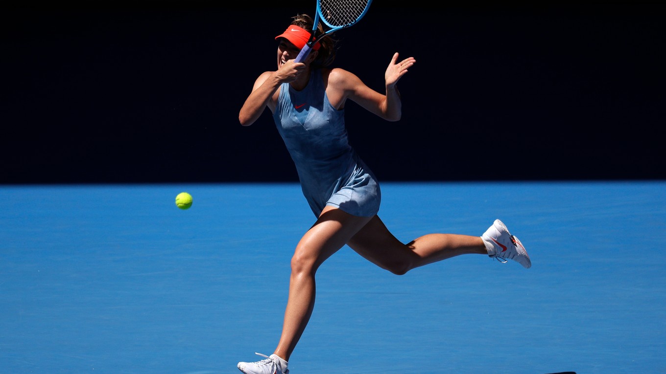 Maria Šarapovová v zápase 1. kola Australian Open proti Harriet Dartovej.
