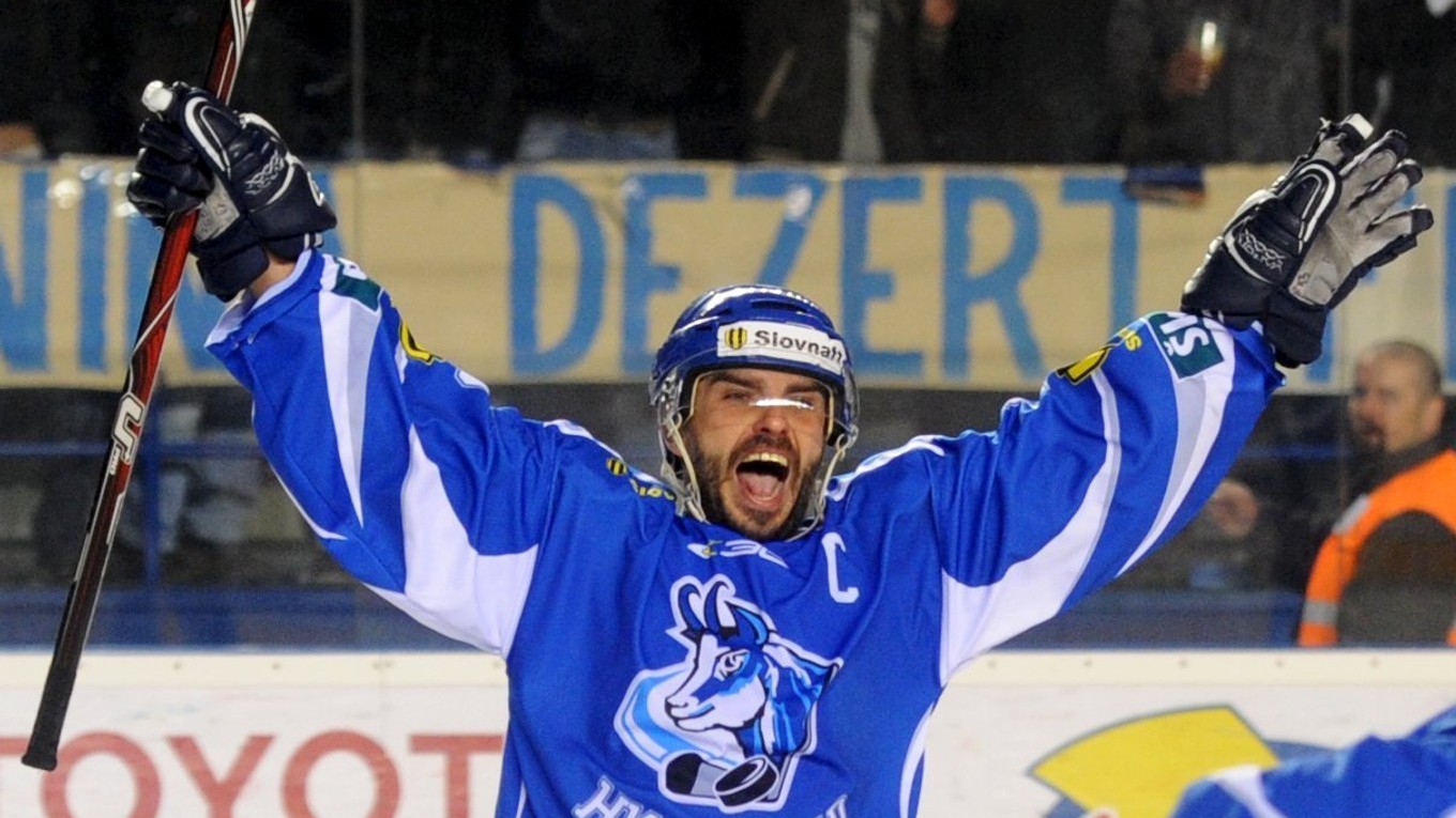 Arne Kroták v drese Popradu.