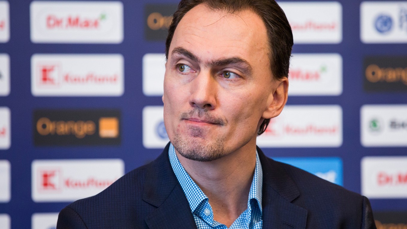 Na snímke generálny manažér slovenskej hokejovej reprezentácie a člen výkonného výboru (VV) Slovenského zväzu ľadového hokeja (SZĽH) Miroslav Šatan.