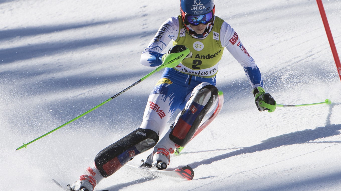 Petra Vlhová počas slalomu.