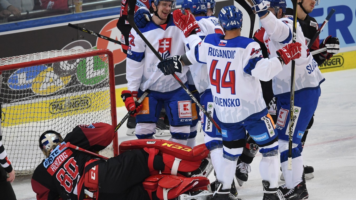 Momentka zo zápasu Rakúsko - Slovensko v príprave na MS v hokeji 2019.