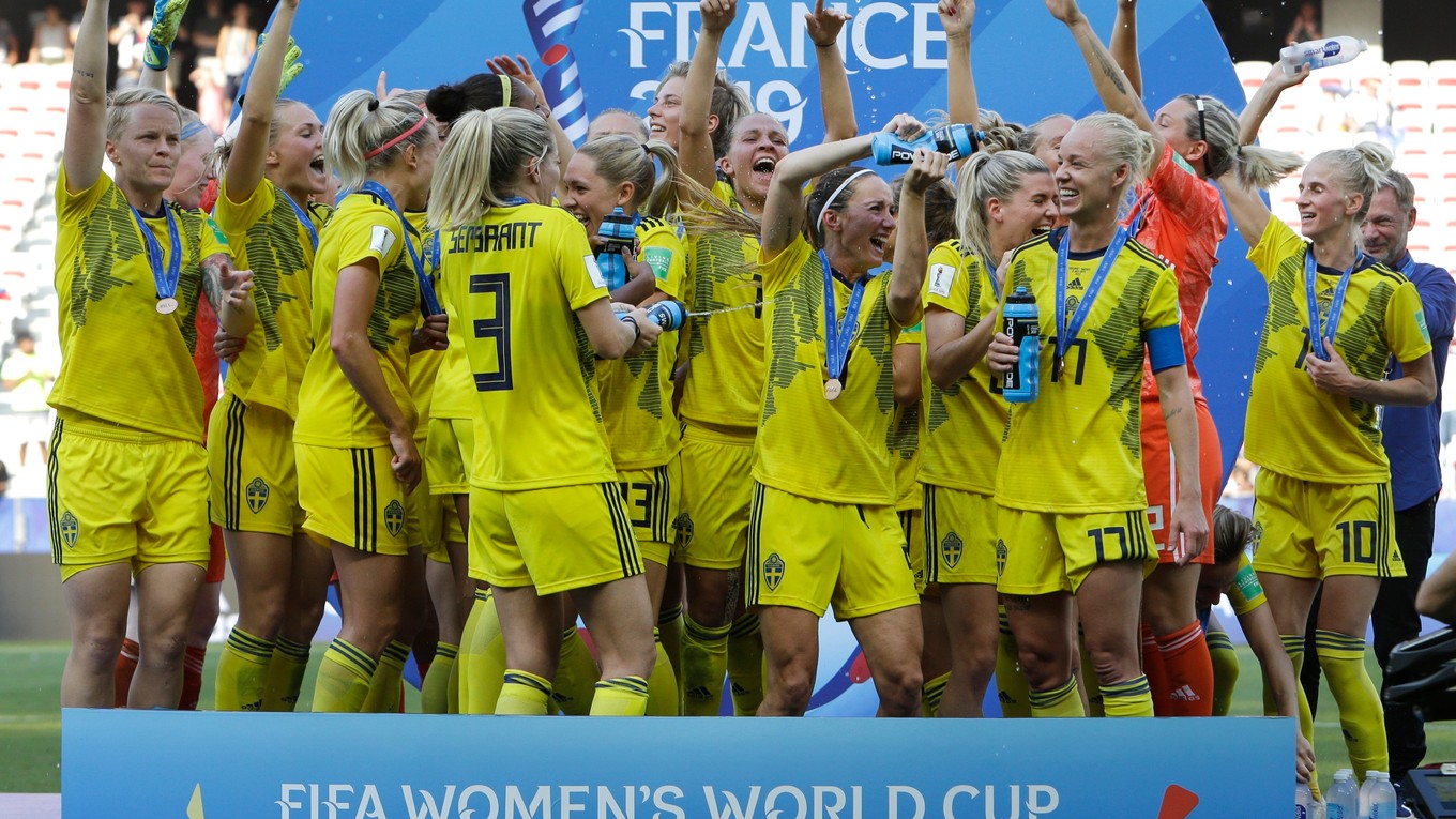 Švédska ženská reprezentácia získala bronz na MS vo futbale.