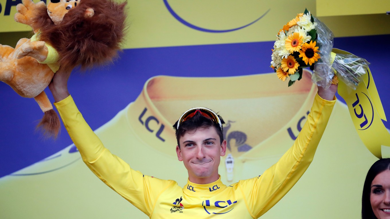 Giulio Ciccone v žltom drese pre celkového lídra po 6. etape Tour de France 2019.