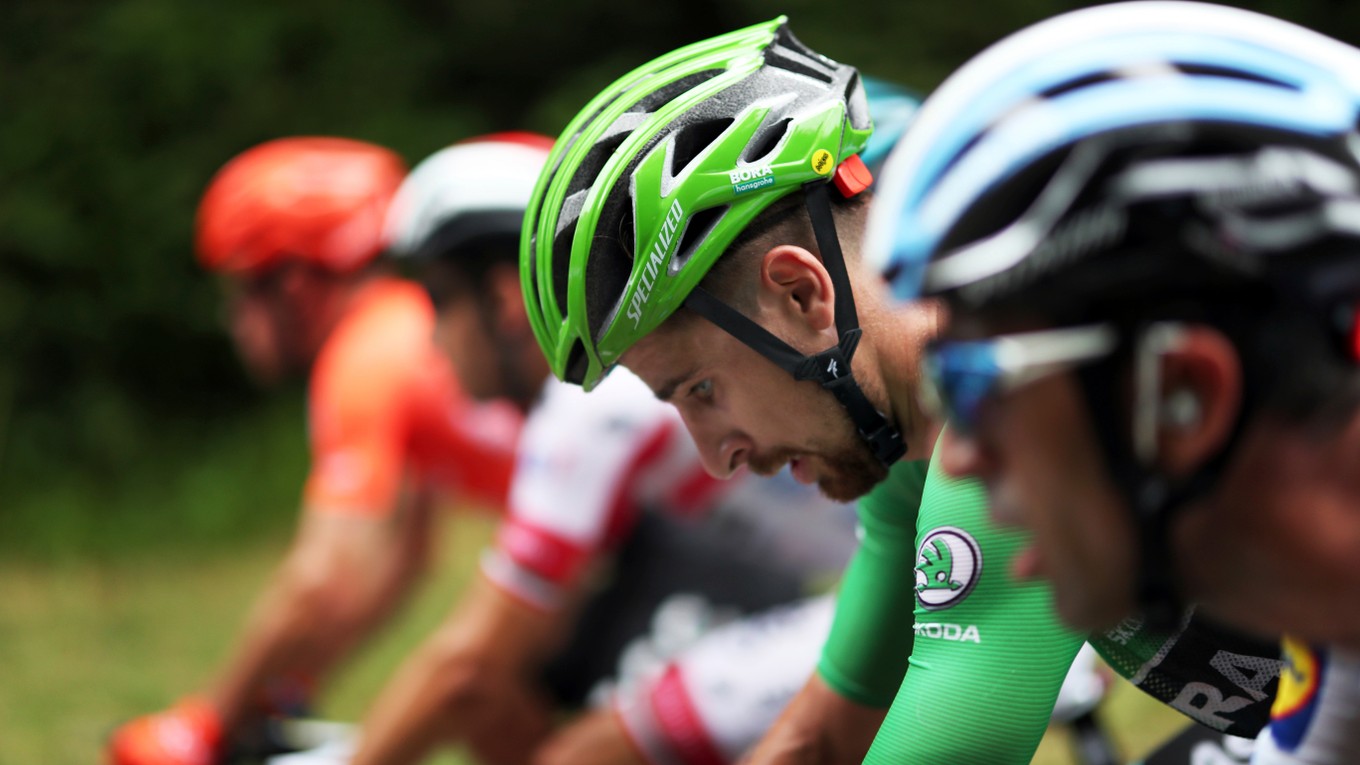 Peter Sagan (zelený dres) na Tour de France.