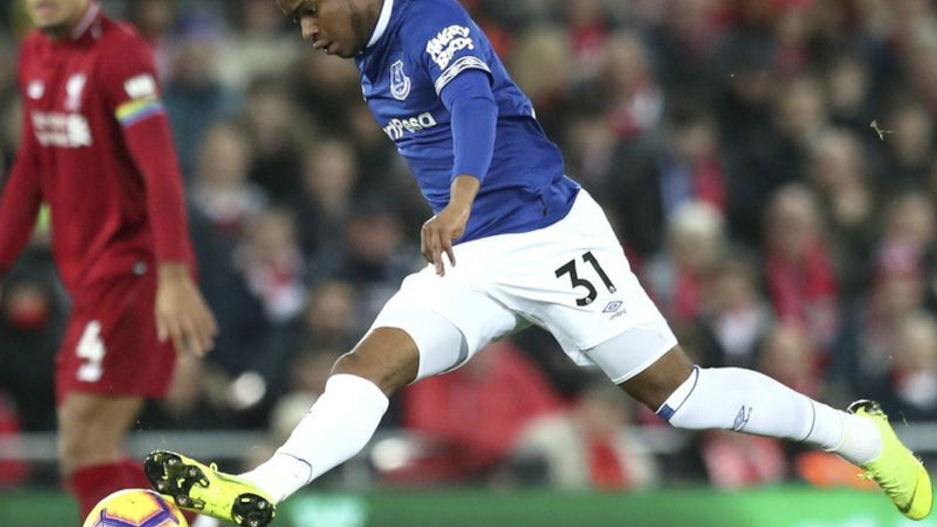 Ademola Lookman v drese Evertonu