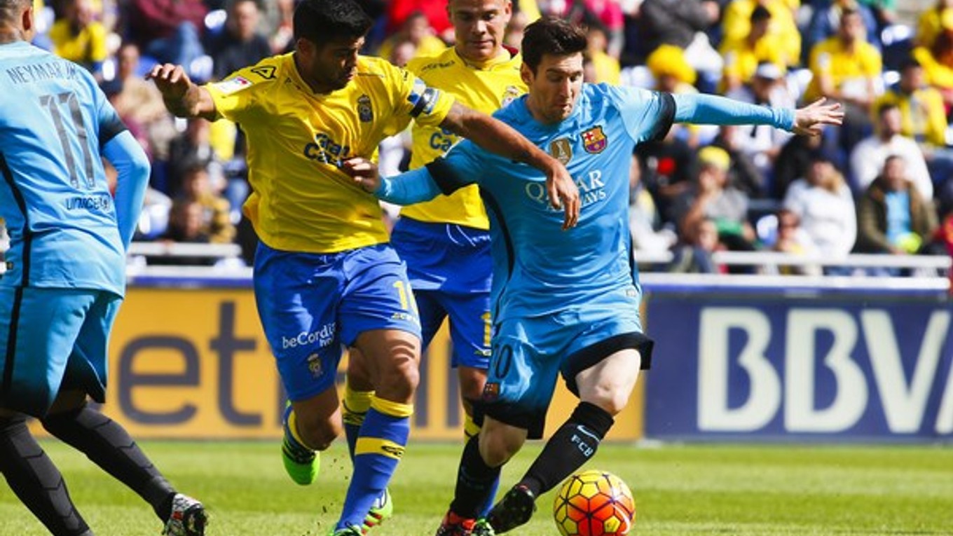 Na pôde Las Palmas sa Katalánci predstavili v netypických blankytne modrých dresoch.