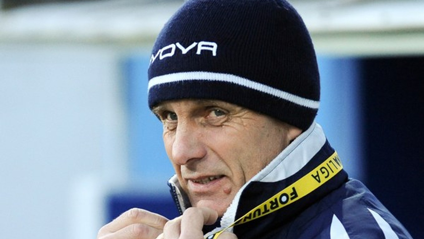 Tréner Zlatých Moraviec Libor Fašiang na prvú jarnú výhru stále čaká.