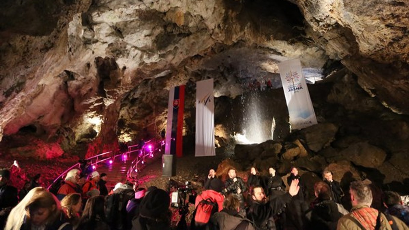 Svetový pohár v Jasnej slávnostne otvorili v Demänovskej jaskyni.