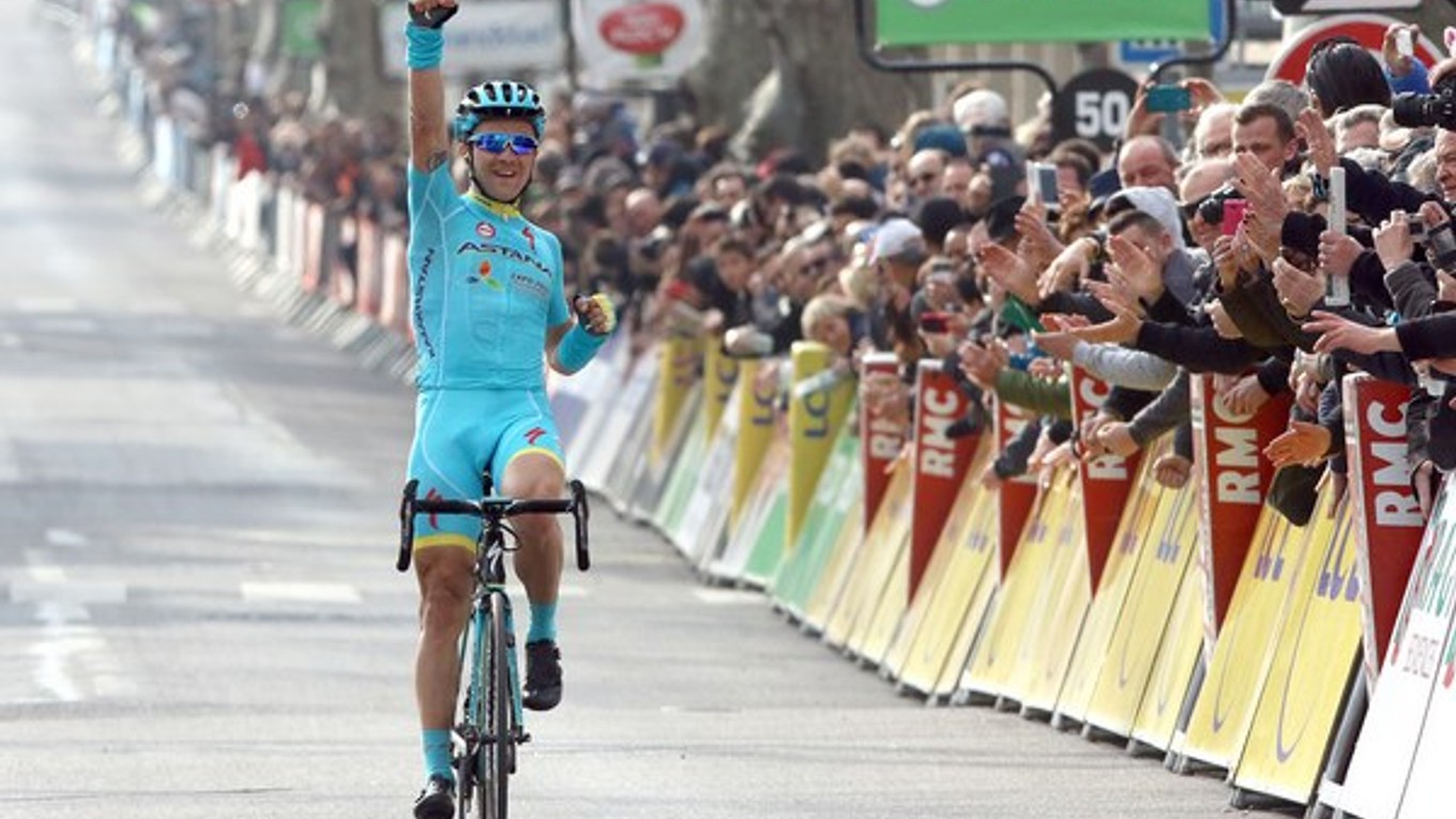 Alexej Lucenko vyhral po samostatnom úniku.