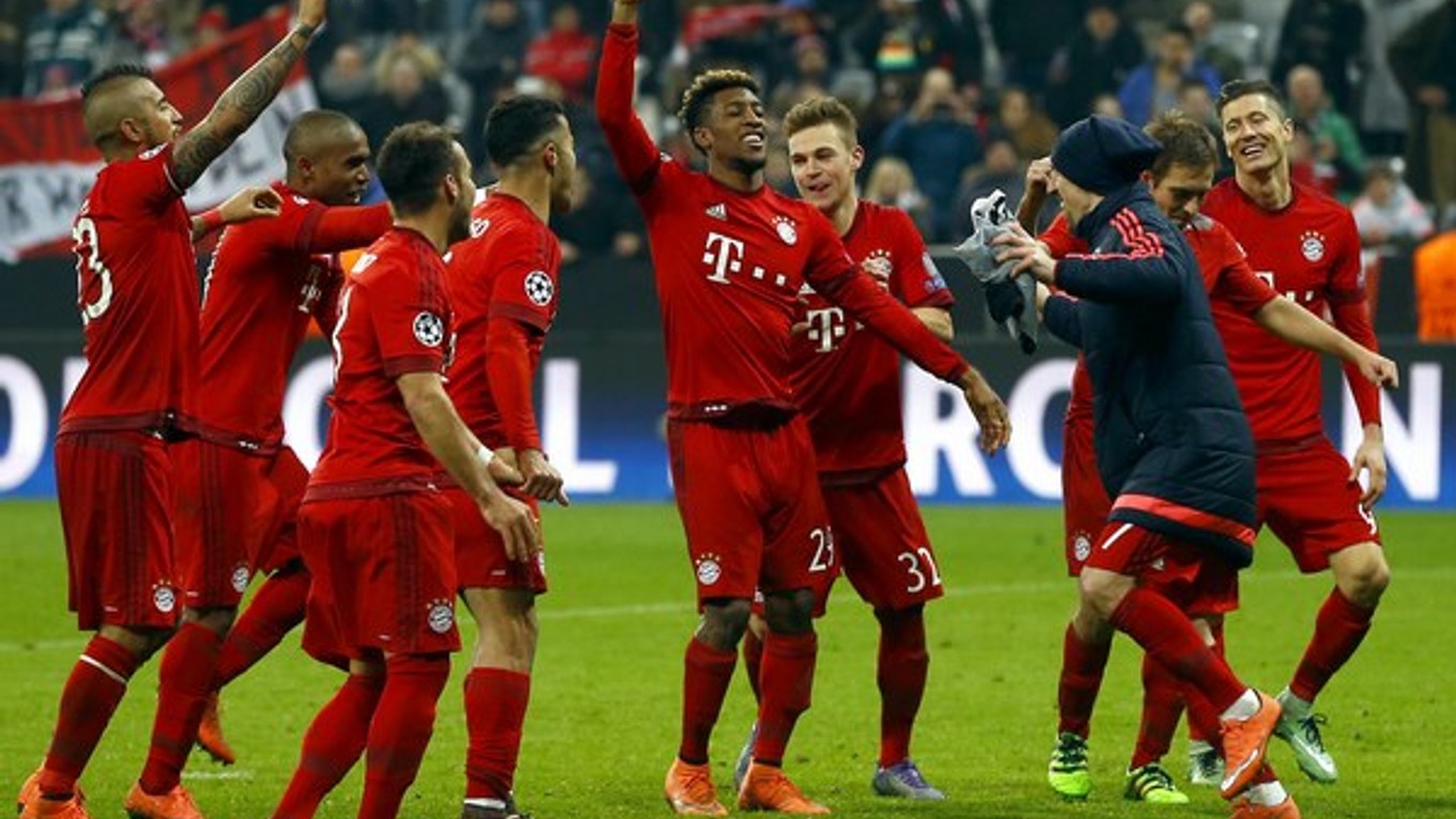 Hoci to vyzeralo najprv na kar, napokon zavládla v Allianz Arene pravá postupová oslava.