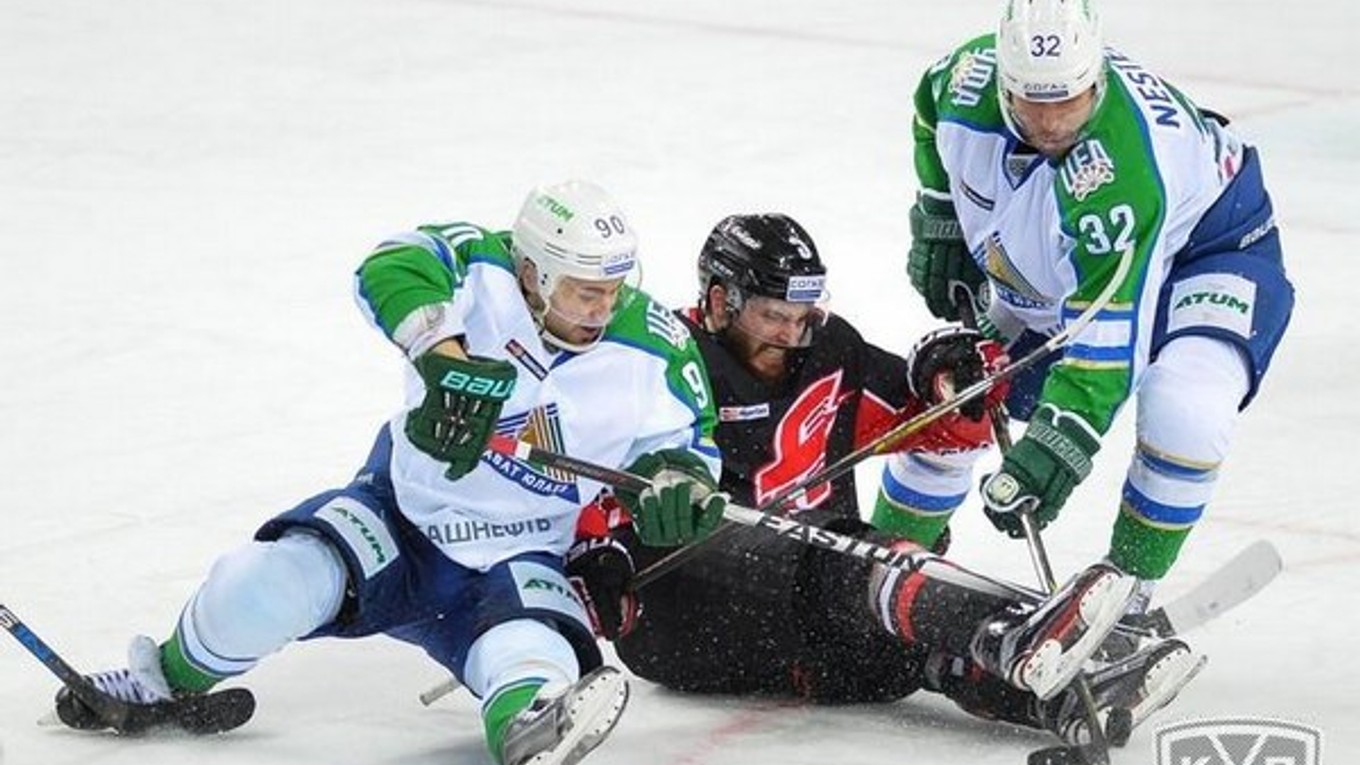 Budú v nasledujúcom ročníku KHL hokejisti Slovana lietať aj na zápasy do najľudnatejšej krajiny sveta?