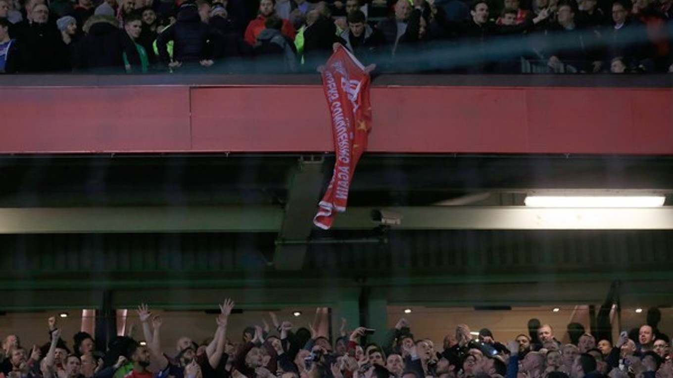 Zápas United s Liverpoolom sprevádzala fantastická atmosféra.