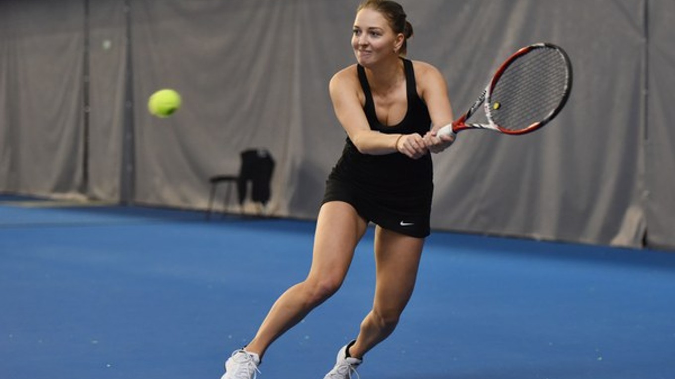 Vivien Juhászová uspela v deblovom finále proti krajankám.