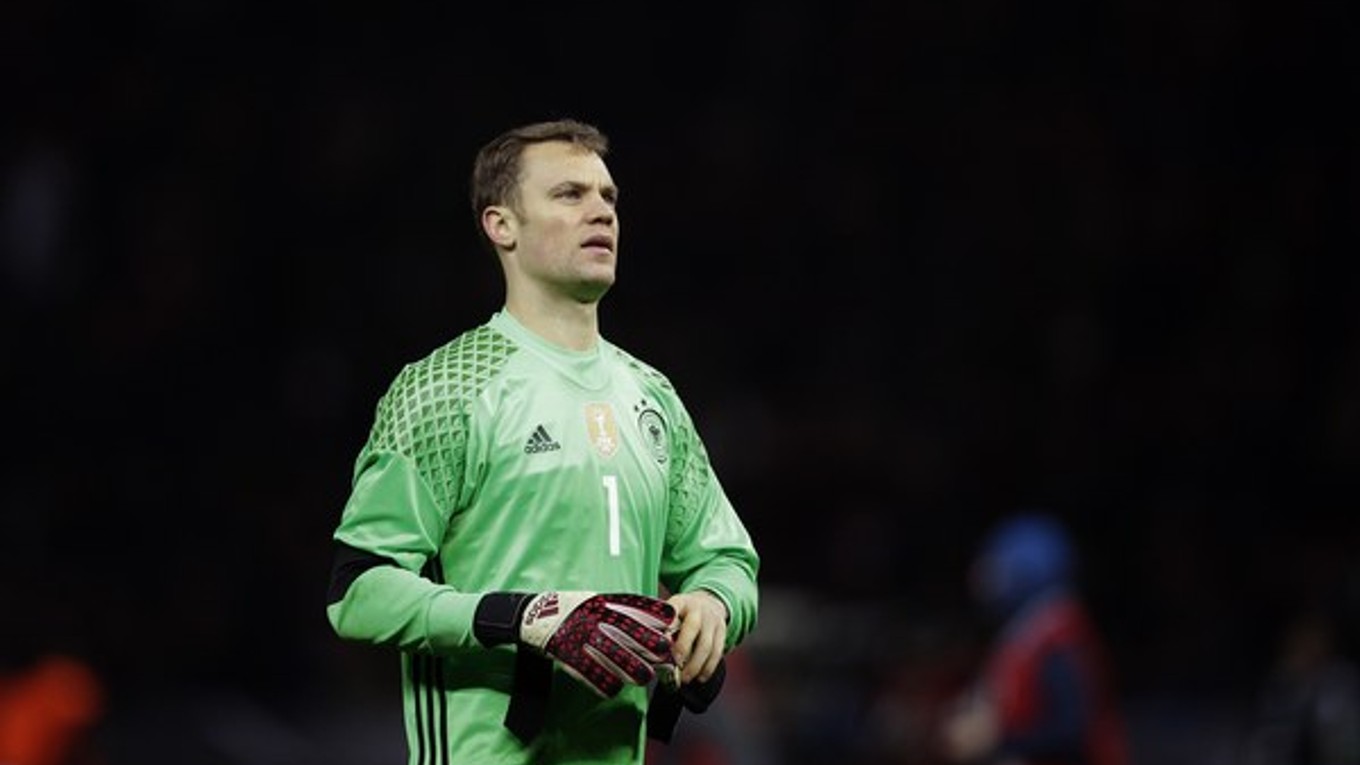 Manuel Neuer proti Taliansku nenastúpi pre žalúdočné problémy.