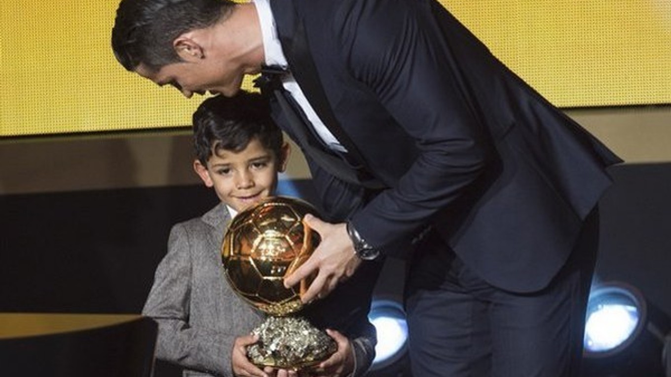 Vlani získal Zlatú loptu Ronaldo.