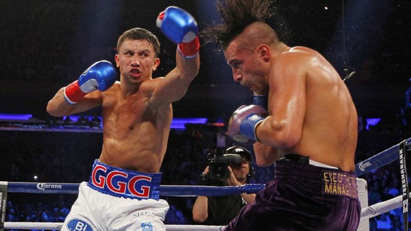 S Gennadijom Golovkinom (vľavo) vydržal súper boxovať celý duel naposledy v roku 2008.