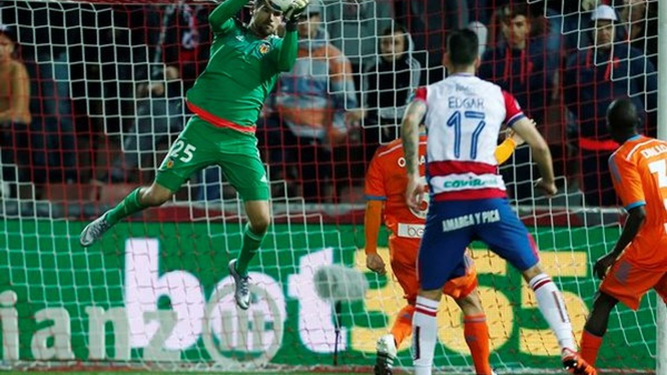 Futbalisti Valencie nemali v osemfinále pohára ani najmenšie problémy.