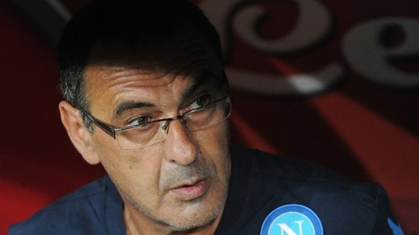 Tréner Neapolu Maurizio Sarri.