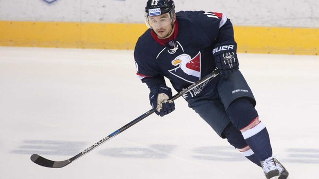 Paré už nie je súčasťou bratislavskej kabíny.